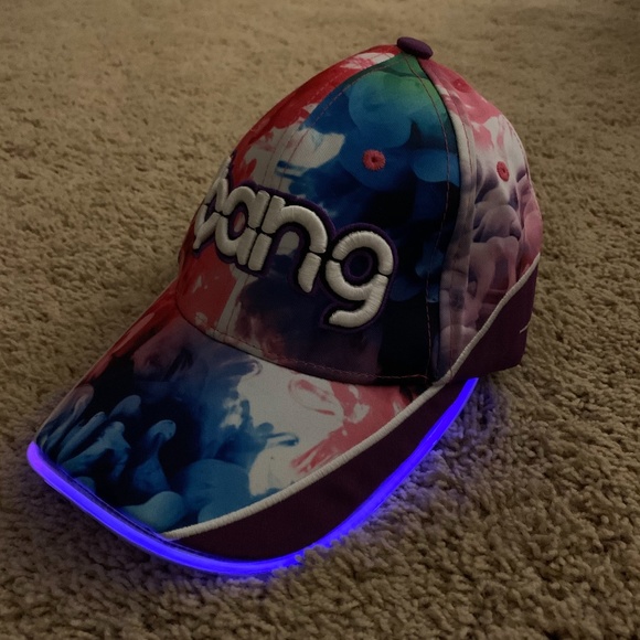 Bang Energy Light-up Hat - Picture 2 of 3